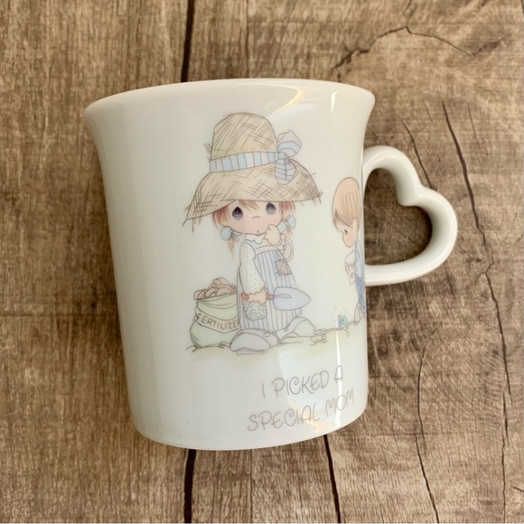 Precious Moments—Vintage I Picked A Special Mom, Heart Handle Mug (Enesco, 1986) - Picture 3 of 6